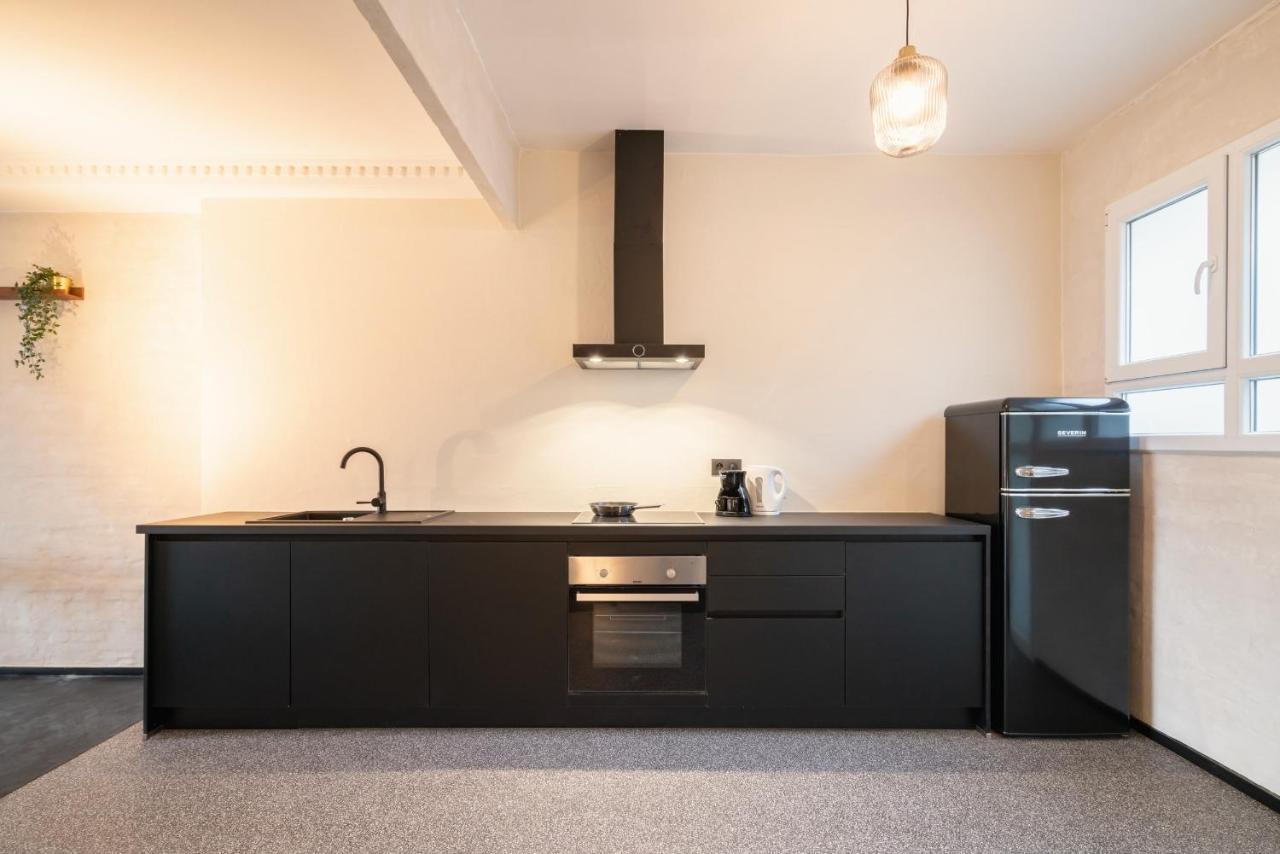 Two-Bedroom Apartments In The Heart Of أنتويرب المظهر الخارجي الصورة