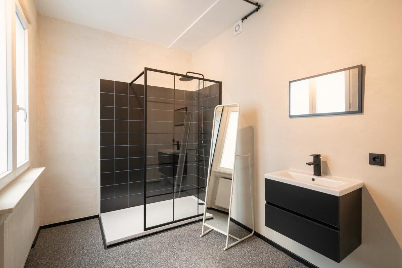 Two-Bedroom Apartments In The Heart Of أنتويرب المظهر الخارجي الصورة
